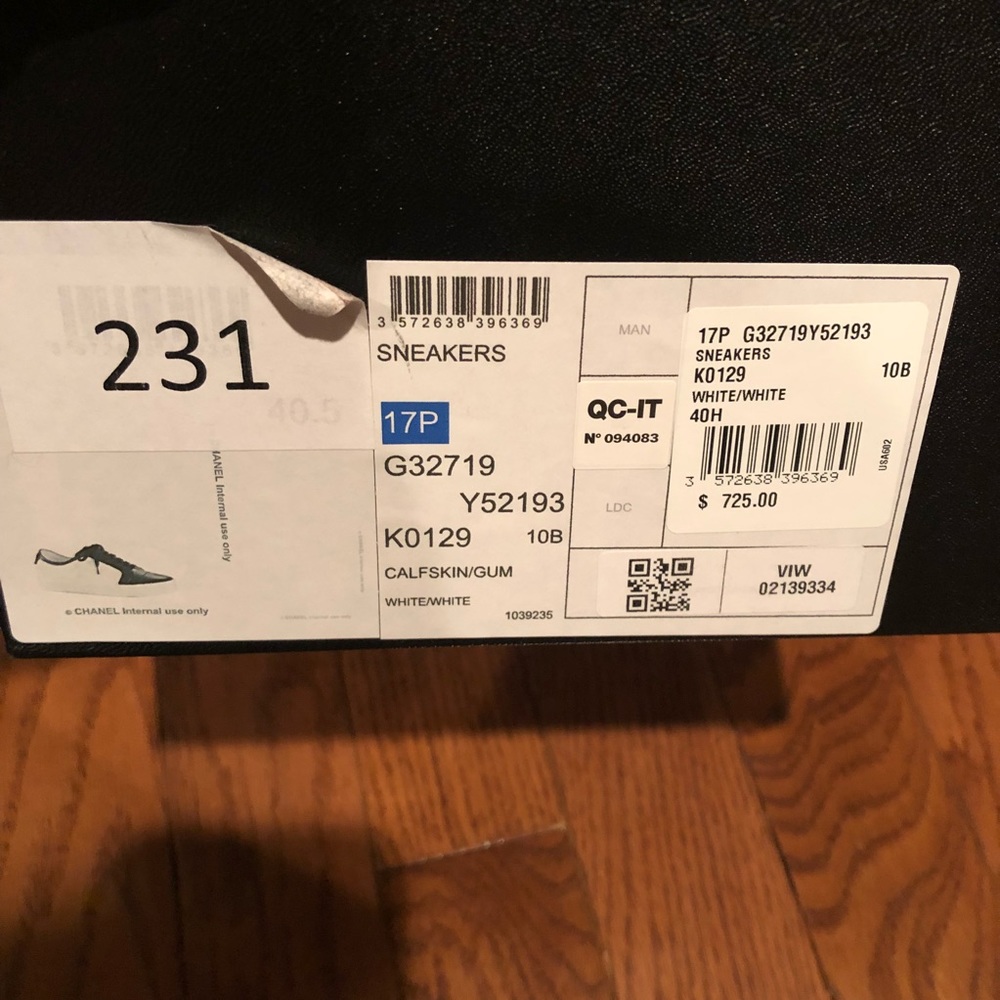 SOLD Authentic CHANEL white sneakers! Size 40.5 - Picture 8 of 8